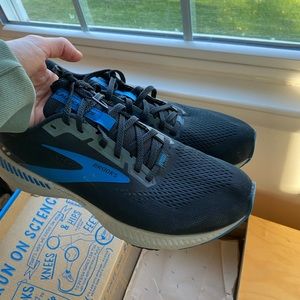 Brooks Running Shoe Sneaker Men's 8.5 Launch GTS